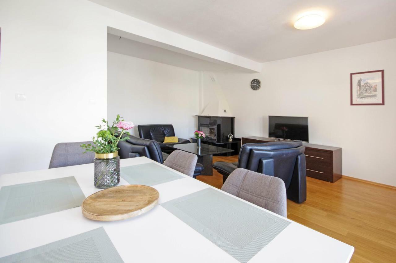 Manuela Apartment Podstrana Exterior photo